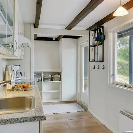 Holiday home Chayton - 450m From The Sea In Funen By Interhome